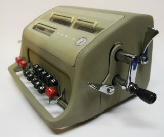 Vintage Atvidaberg FACIT Adding Machine Model C1 - 13 w/ Case & Key 4