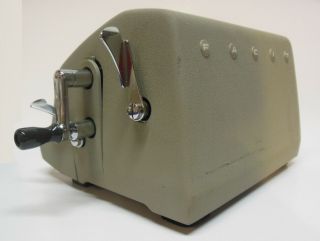 Vintage Atvidaberg FACIT Adding Machine Model C1 - 13 w/ Case & Key 5