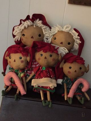 Primitive Folk Art Raggedy Ann Doll Raggedy Christmas 5 Dolls W/toys 10