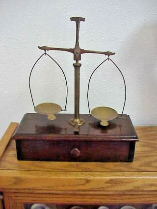 Vtg Portable Gold Balance Scale With Wooden Box & Attachments