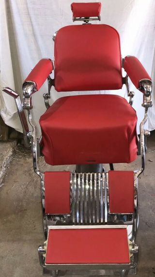 1960s Takara Belmont Barber Chair No.  5