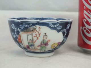 Fine 18th C Chinese Porcelain Blue & White Famille Rose Wavy Edge Tea Bowl
