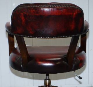 STUNNING CUSHIONED CHESTERFIELD ADMIRALS COURT CAPTAINS OXBLOOD LEATHER CHAIR 12