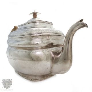Georgian antique Irish sterling silver teapot large size Dublin 1807 10