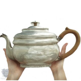 Georgian antique Irish sterling silver teapot large size Dublin 1807 2