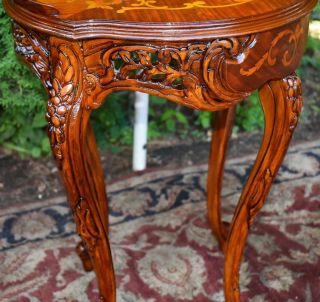 1910s Antique French Louis XV Mahogany & Satinwood inlay side End tables 9