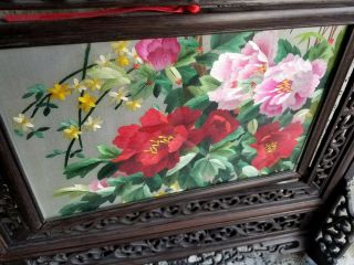 CHINESE EMBROIDERED SILK TABLE SCREEN Moutan peony wood stand 2