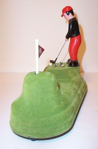 1960 ' s BATTERY OPERATED HOLE - IN - ONE TOY GOLF BANK MIB JAPAN 2