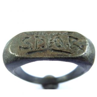 ROMAN ANCIENT ARTIFACT SILVER LEGIONARY RING WITH S.  P.  Q.  R 9