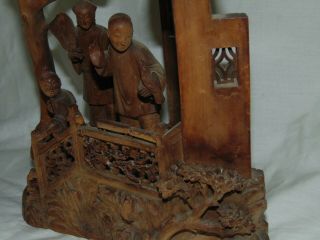 GREAT ANTIQUE CHINESE JAPANESE CARVED WOOD 3 FIGURE GROUP BUILDING with TREES 6