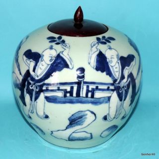 Chinese Export Porcelain Blue White 19thc Qing Period Celadon Vase Jar Figures
