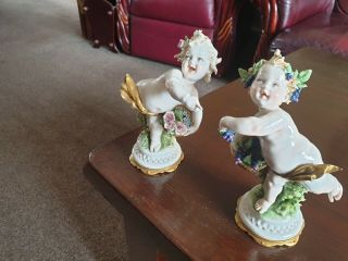 Capodimonte - N With Crown Above Cherubs Porcelain 3