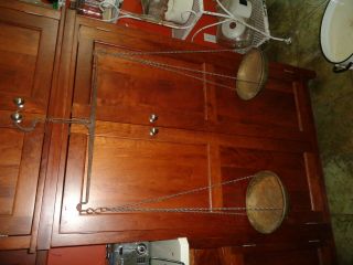 Antique Vtg Brass Hanging Balance Scale W/ 2 Copper Pans Vintage