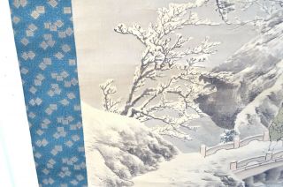 ANTIQUE CHINESE SCROLL PAINTING DEPICTING A SNOW SCENE SCHOLAR DINNING 古董卷轴油墨画 11