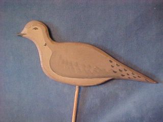 RARE RIG OF 12 BUCKS COUNTY PA ANTIQUE DOVE DECOYS PAINT STICK - UP 2