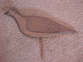 RARE RIG OF 12 BUCKS COUNTY PA ANTIQUE DOVE DECOYS PAINT STICK - UP 3