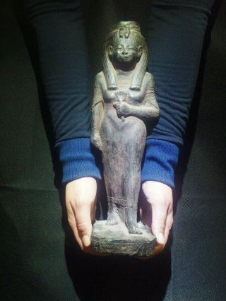 Egyptian Antiques Antiquity Sky Goddess Mut Statue Figure 1549 - 1114 Bc