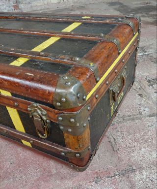 Goyard 1920s French vintage Leather steamer trunk 3