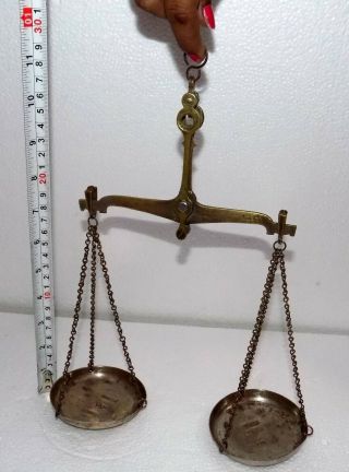 1950s Antique vintage Brass Balance Scale jewelers & 2 brass pans.  C - 315 4