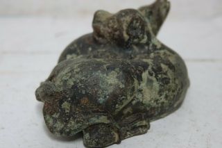 INTERESTING CHINESE BRONZE BEAST DESK WEIGHT OR SCROLL WEIGHT - VERY RARE L@@K 5