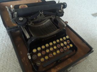 ANTIQUE CORONA FOLDING PORTABLE TYPEWRITER W/CASE 4