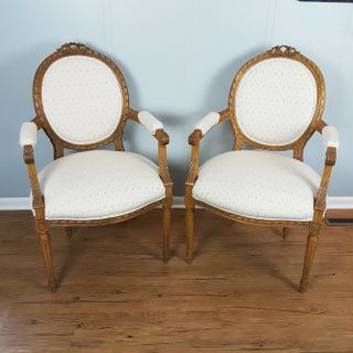 Pair Vintage French Carved Arm Chairs Fireside Louis Xv 9105