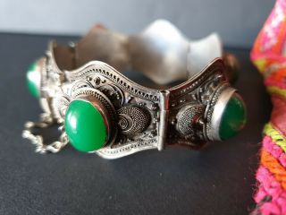 Old Thailand Emerald Green Stone & Filigree Silver Bracelet …beautiful Accent &