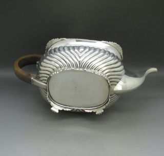 ANTIQUE GEORGIAN STYLE GOOD HEAVY SOLID STERLING SILVER TEAPOT 725g LONDON 1903 7