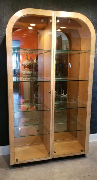 Mid - Century 80 ' s Henredon Burl Maple & Glass lighted Display Case/Curio Cabinets 11