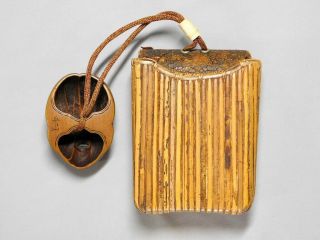 SIGNED Noh - mask NETSUKE w Tobakko - Ire INRO 19thC Japanese Antique Edo 2