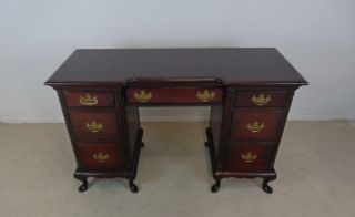 Mahogany Vanity Desk Circa 1940 ' s Old Salem Group by Drexel Furniture 2