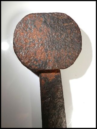Very Rare and Extremely Fine Ancient Norse Viking Age Scandinavian Broad Sverd 5
