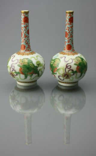 Chinese Famille Rose Qianlong Period Porcelain Foo Lion Vases 18th C 2