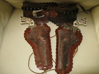 Vintage Toy Cap Guns Hubley Colt 38s