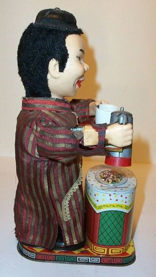 RARE 1950 ' s BATTERY OPERATED SAMMY WONG - THE TEA TOTALER VINTAGE TIN LITHO TOY 4