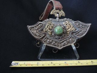INTRIGUING ANTIQUE 19th CenturyLEATHER PURSE WITH GREEN JADE BEAD from TIBET 4