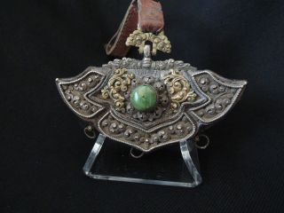 INTRIGUING ANTIQUE 19th CenturyLEATHER PURSE WITH GREEN JADE BEAD from TIBET 8