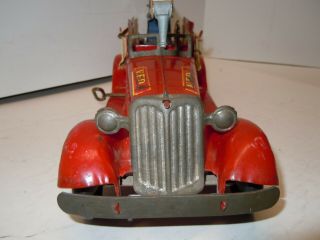 RARE Vintage 1930 ' s Marx Wind Up Fire Truck w/Siren Truck. 4