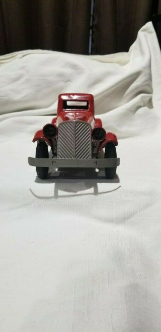 Louis Marx & Co Siren Fire Chief Red Care 3