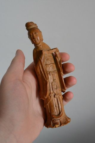 Antique Chinese Qing 18th/19th Century Bamboo Carving Of A Maiden