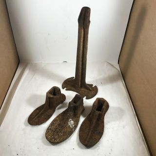 Vintage Cast Iron Cobblers Stand With 3 Cast Iron Shoe Forms Molds