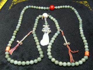 Finely Carved Jade Statue//necklace - See Video N19