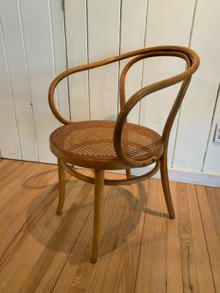Thonet B9 bentwood chairs (total of six available),  price is per chair 3