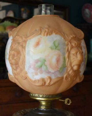 VICTORIAN ERA GONE WITH THE WIND LAMP LION HEADS HAND PAINTED ROSES ELECTRIFIED 2