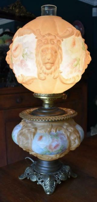 VICTORIAN ERA GONE WITH THE WIND LAMP LION HEADS HAND PAINTED ROSES ELECTRIFIED 8