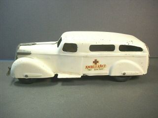 Vintage 1930s Wyandotte Pressed Steel Toy Ambulance 11.  25 " Orig.  Paint Rear Door