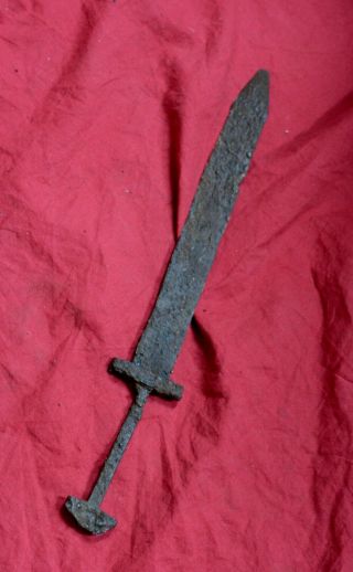 Sword Dagger Viking Era Around 1000 Ad Rare Viking Sidearm