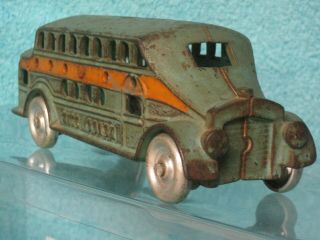 Pickwick Nite Coach Painted Cast Iron Toy By Kenton.  Rare And