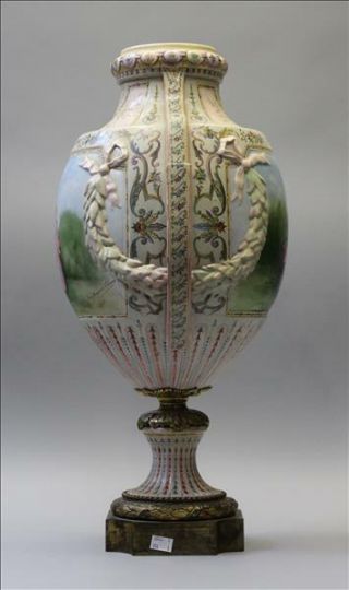 Exclusive French XL porcelain vase marked reine Marguerite thomas 1888 11