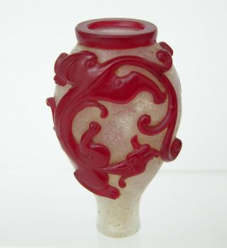 Chinese Glass Overlay Snuff Bottle 18th/19thC 9